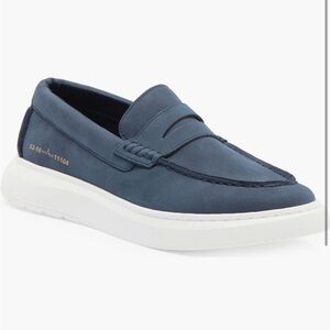 Steve Madden Navy Blue Slip-On Loafers